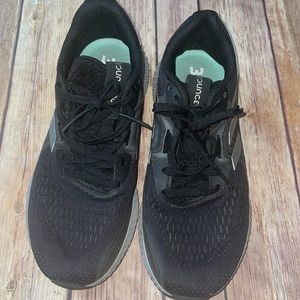 Adidas Bounce Athletic Shoes, Size 5 1/2